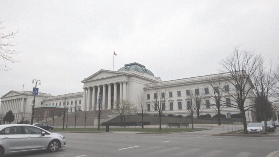Jakie są terminy posiedzeń Sejmu w kwietniu 2024?